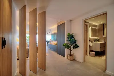 Plan de l'établissement Cannes Luxury Rental - Stunning sea front apartment