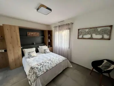 Un ou plusieurs lits dans un hébergement de l'établissement Chambres d’hôtes Le Moment Pour Soi - Mougins