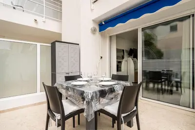 Plan de l'établissement LE ROYAL Studio adorable avec terrasse, parfait pour les couples et à deux pas de la Croisette