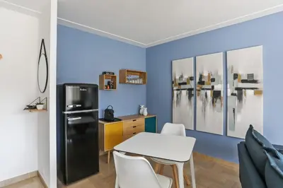 Cuisine ou kitchenette dans l'établissement Superbe appartement avec terrasse et parking - Antibes - Welkeys