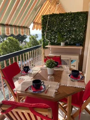 Balcon ou terrasse dans l'établissement VUE SUR MER - Magnifique appartement tout confort - Terrasse et parking privé