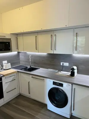 Cuisine ou kitchenette dans l'établissement Cannes Eden résidence de luxe piscine tennis