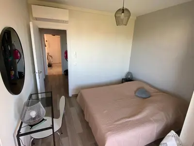Un ou plusieurs lits dans un hébergement de l'établissement Appartement Juan-Les-Pins, 4 pieces, 80m2, Residence Luxe Piscine Tennis