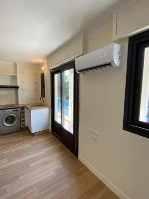 Cuisine ou kitchenette dans l'établissement Studio For 2 People Near The Beach Of Antibes