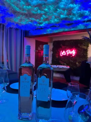 Coin salon dans l'établissement PERLE RARE - Villa 4 chambres - Famille - Amis - Anniversaires - soirées