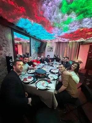 Clients de l'établissement PERLE RARE - Villa 4 chambres - Famille - Amis - Anniversaires - soirées