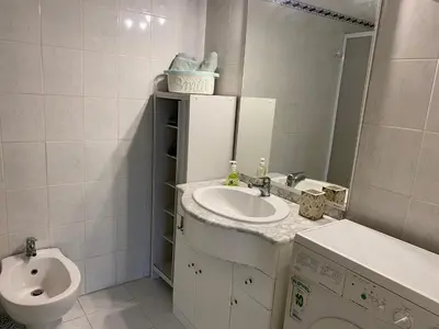 Salle de bains dans l'établissement Coquet logement front de mer