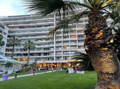 Jardin de l'établissement Eider croisette