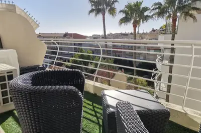 Balcon ou terrasse dans l'établissement Cannes Pointe Croisette studio plage 2 min à Pieds