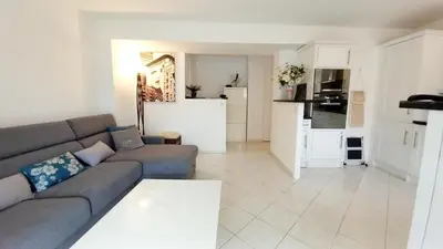 Cuisine ou kitchenette dans l'établissement Le Fragonard