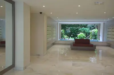 Coin salon dans l'établissement Appartement proche croisette avec parking et climatisation