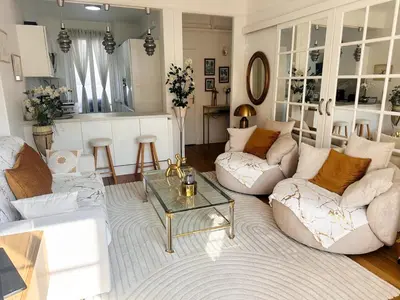 Coin salon dans l'établissement One Bedroom apartment in Cannes Center a few steps from the Croisette and the Martinez Hotel - 2032