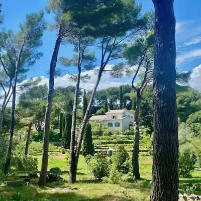Domaine des Encourdoules villa luxueuse et raffinée sur un hectare face à la mer
