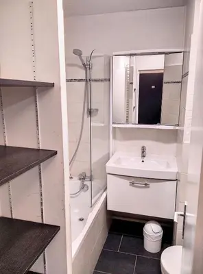 Salle de bains dans l'établissement Résidence Graziella Studio 108
