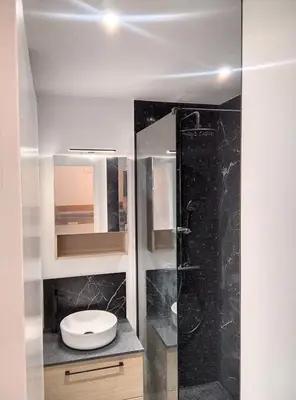 Salle de bains dans l'établissement Résidence Graziella Studio 411