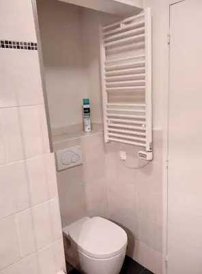 Salle de bains dans l'établissement Résidence Graziella Studio 121