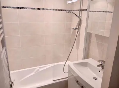 Salle de bains dans l'établissement Résidence Graziella Appartement 627