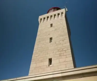 Plan de l'établissement Vue mer et remparts. Entre vieille ville et plages
