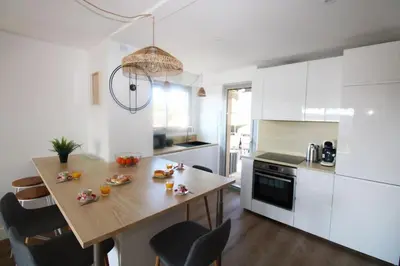 Cuisine ou kitchenette dans l'établissement Bristol Plaisance