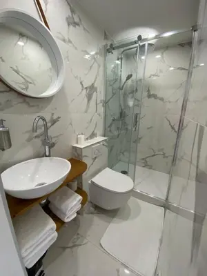 Salle de bains dans l'établissement Studio centre ville cannes