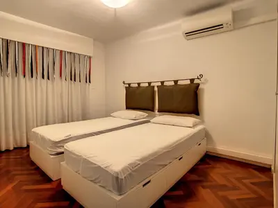 Un ou plusieurs lits dans un hébergement de l'établissement 1 bedroom Latour Maubourg Cannes Riviera 245