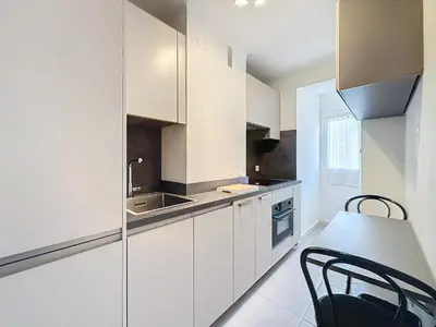 Cuisine ou kitchenette dans l'établissement 1 bedroom Latour Maubourg Cannes Riviera 245