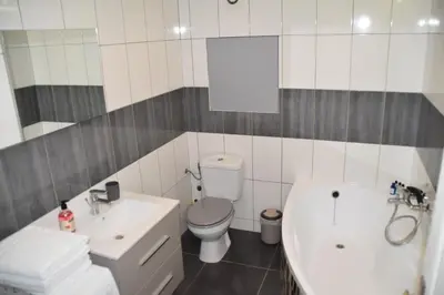 Salle de bains dans l'établissement Grand studio-Mezzanine-Centre Cannes