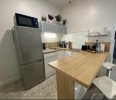 Cuisine ou kitchenette dans l'établissement PACA Properties 41H2 - Studio cosy